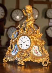 Charming gilt bronze 8 day French Mantle Clock