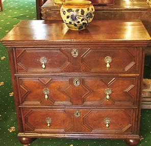 Late 17th cent oak geometric Chest of Drawers